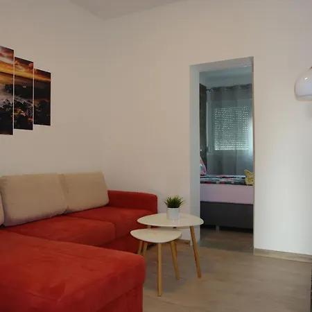 Apartment Milokanovic Funtana