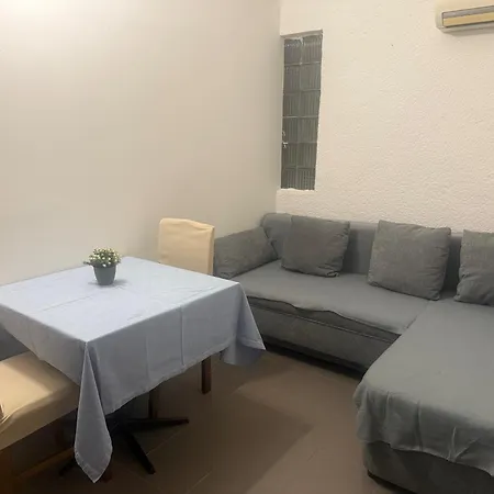 Apartment Milokanovic
