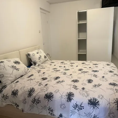 Milokanovic Apartamento *